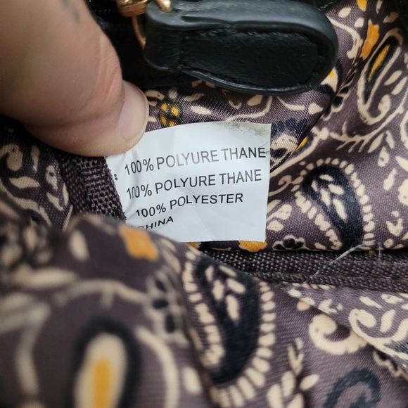 BIG BUDDHA | faux leather woven stitch design convertible gold chain strap purse - Picture 14 of 14